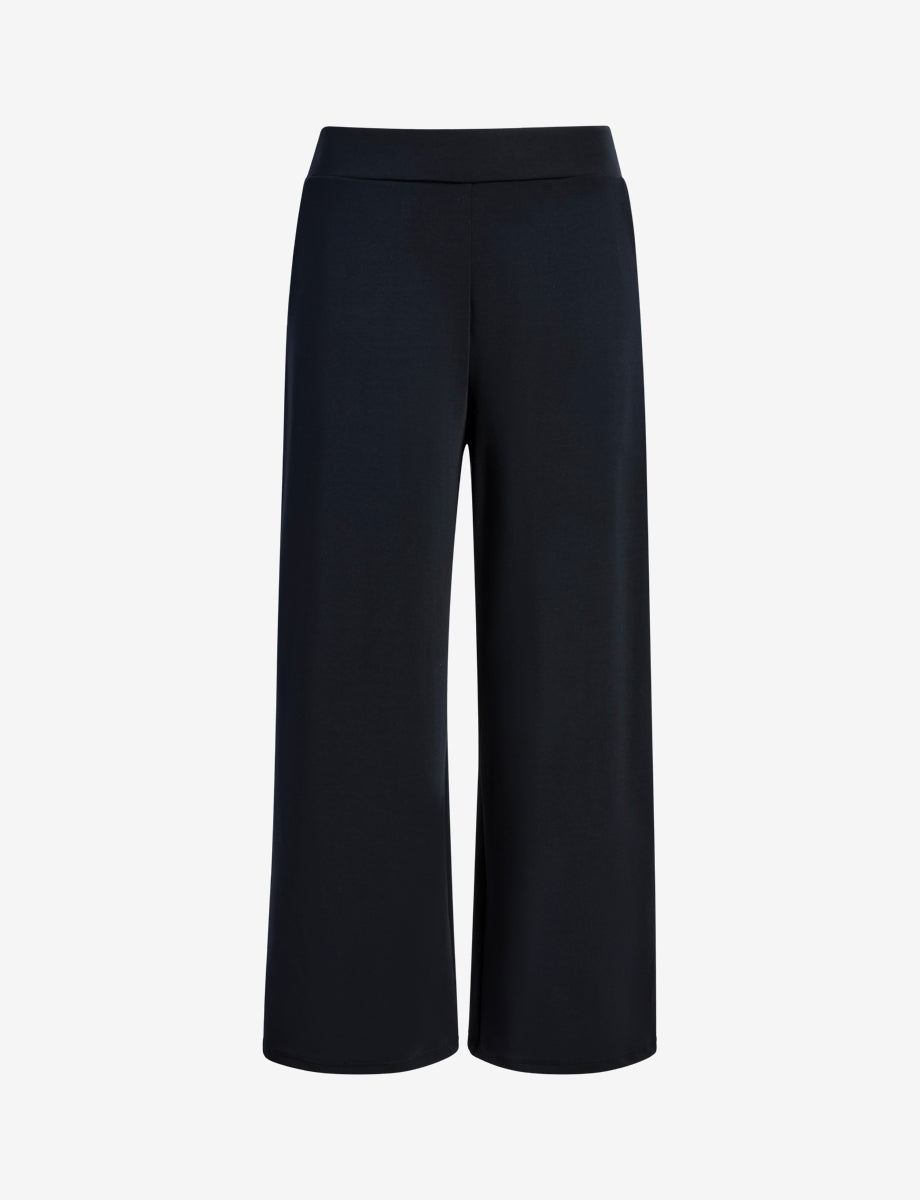 Butter Luxe Cropped Travel Trouser - Womens Commando
