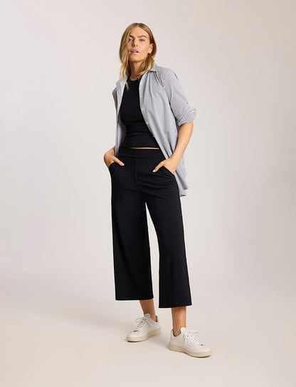 Butter Luxe Cropped Travel Trouser - Womens Commando