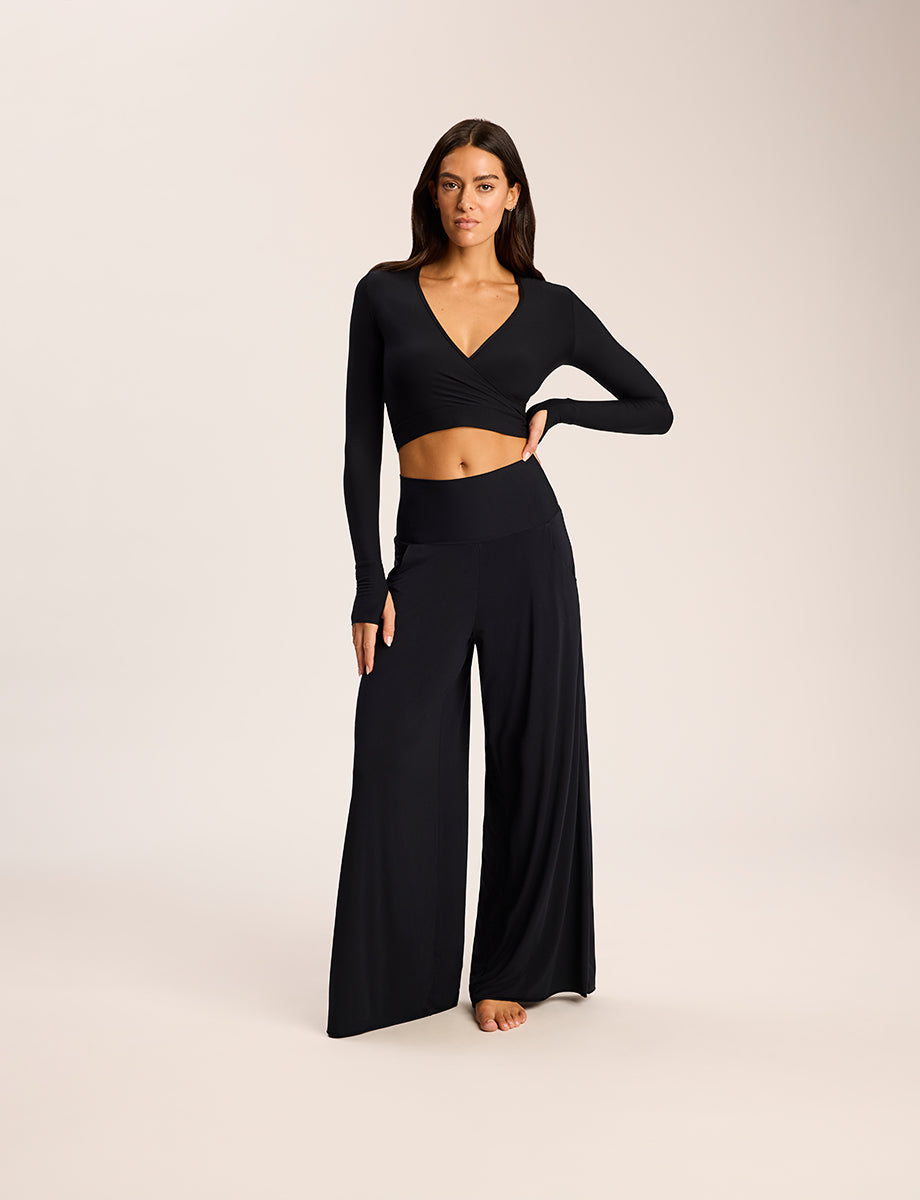 Butter Wrap Top with Thumb Holes - Womens Commando