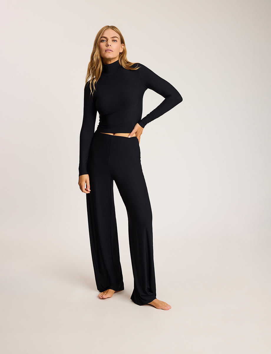 Butter Long Sleeve Cropped Turtleneck - Womens Commando
